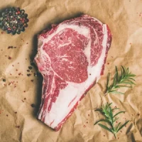 Viande vieille à sec