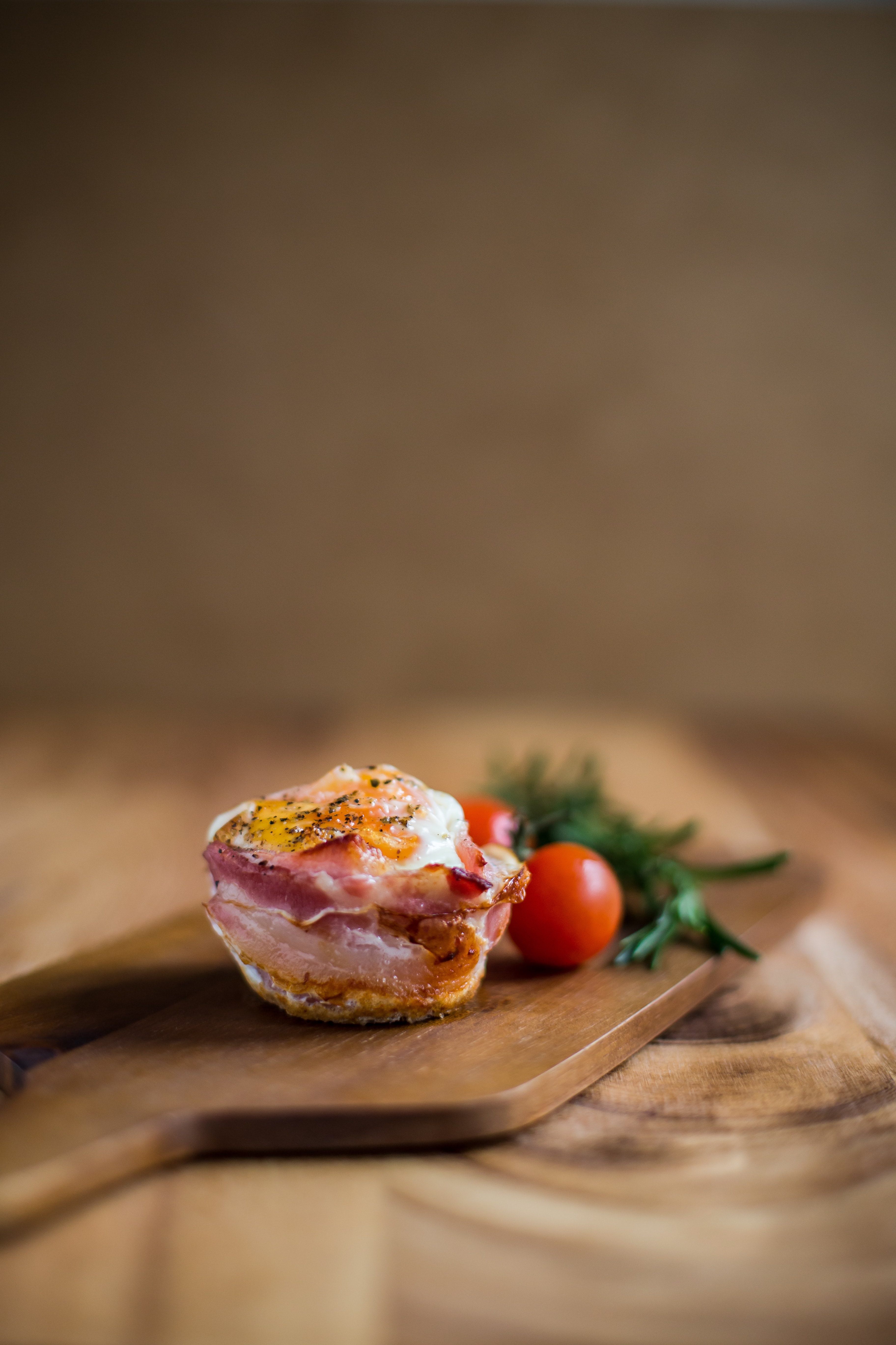 Eitjes in baconschelpjes