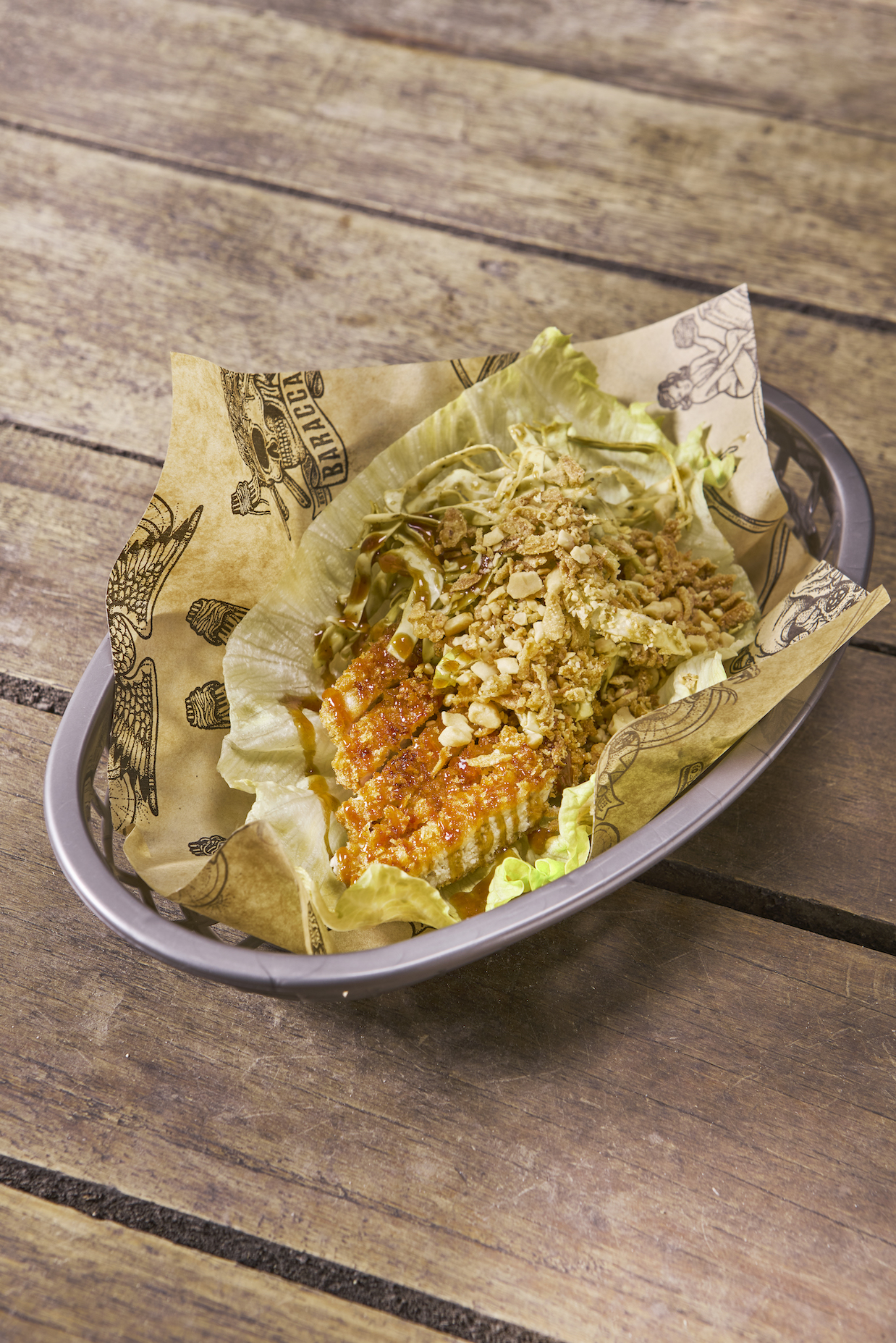 Crispy escalope milanese met spitskool en tonkatsusaus