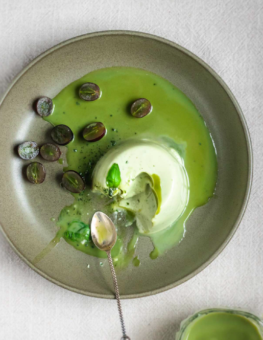 Panna cotta met witte chocolade & basilicum