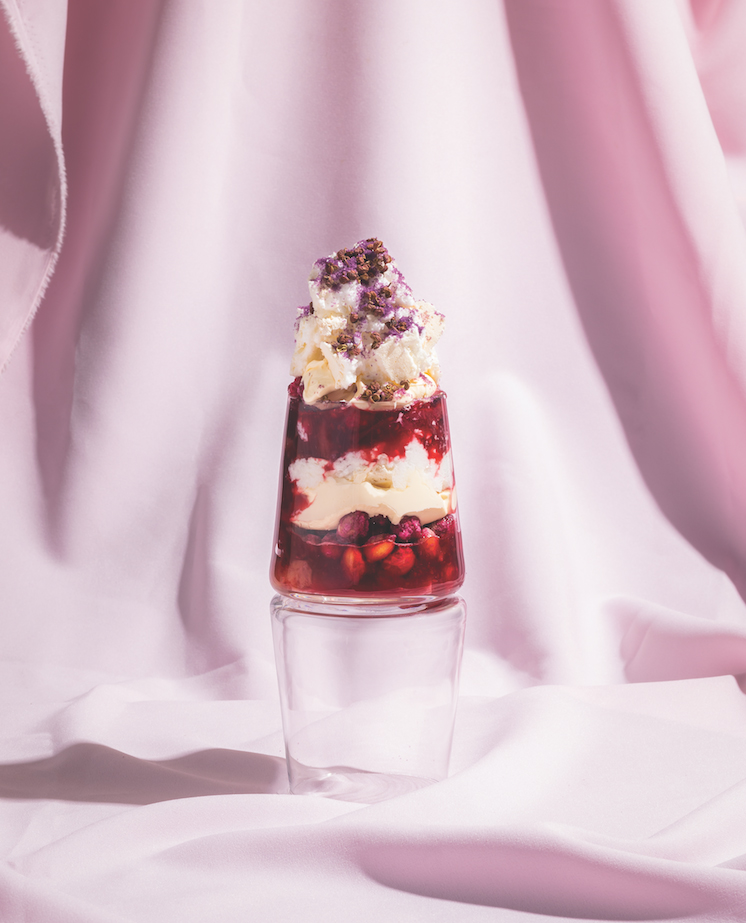 Eton mess met szechuanpeper