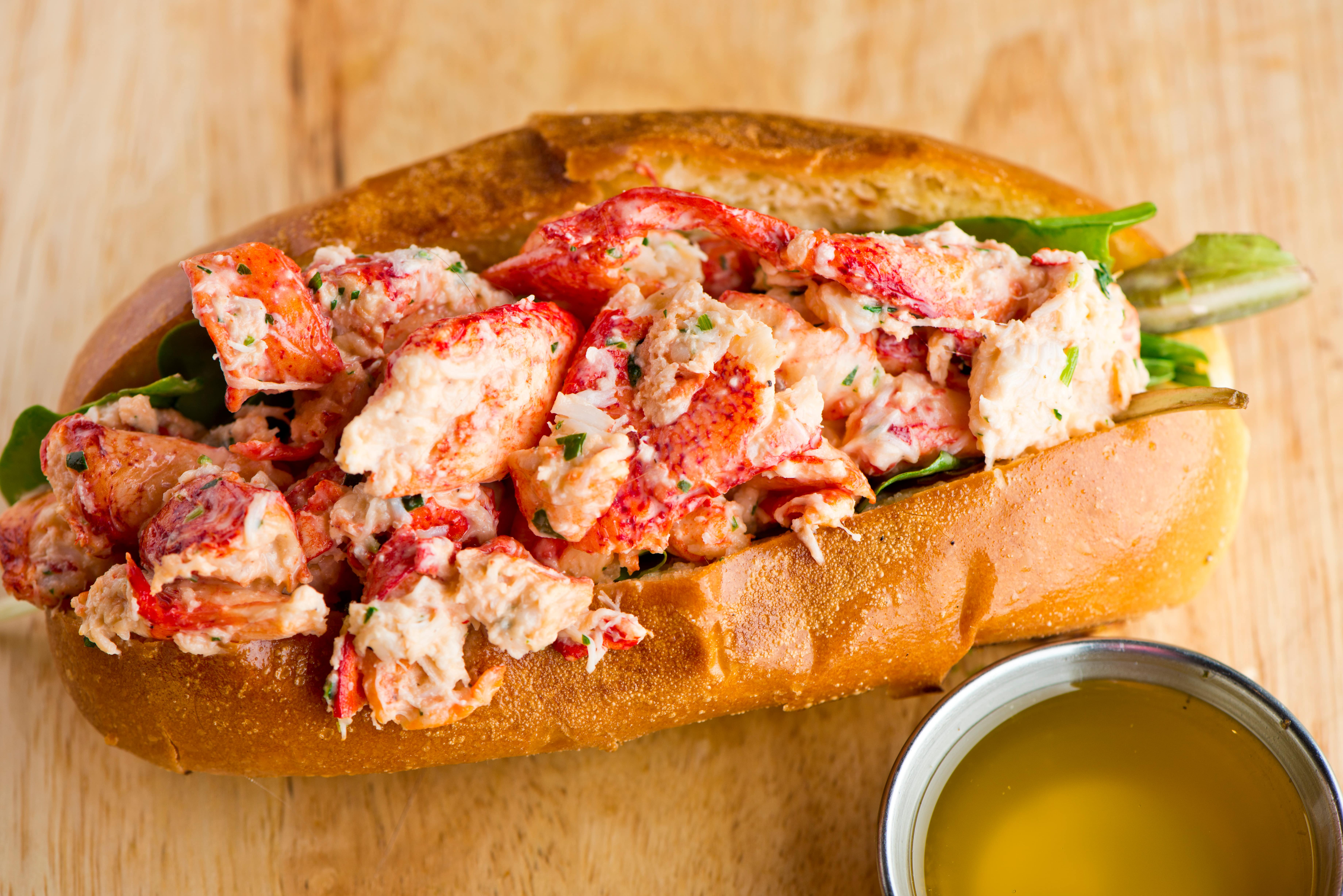 Lobster roll