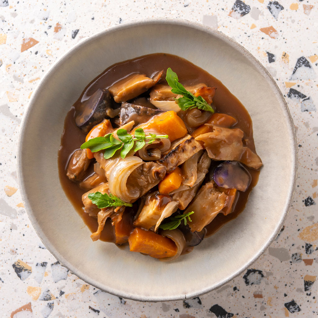 Vegetarisch stoofpotje van wintergroenten met kriekbier en Luikse siroop