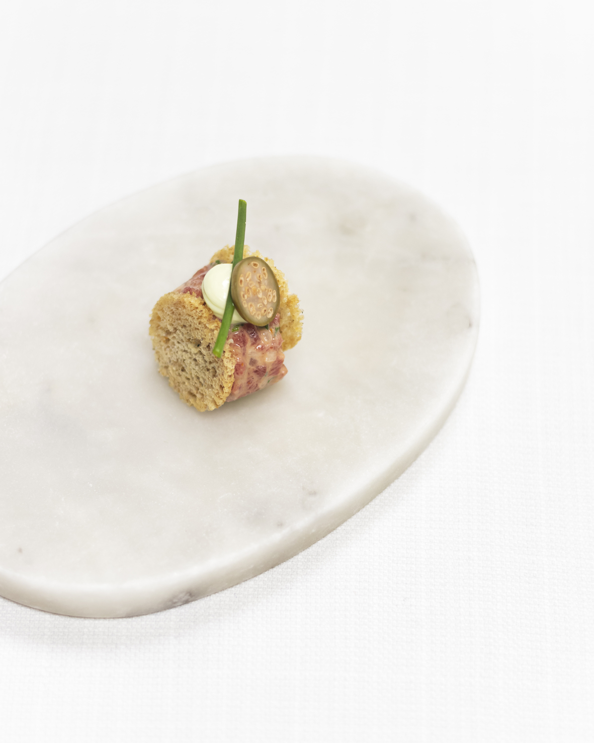 Tartaar van Aubrac, yuzu kosho & dragon
