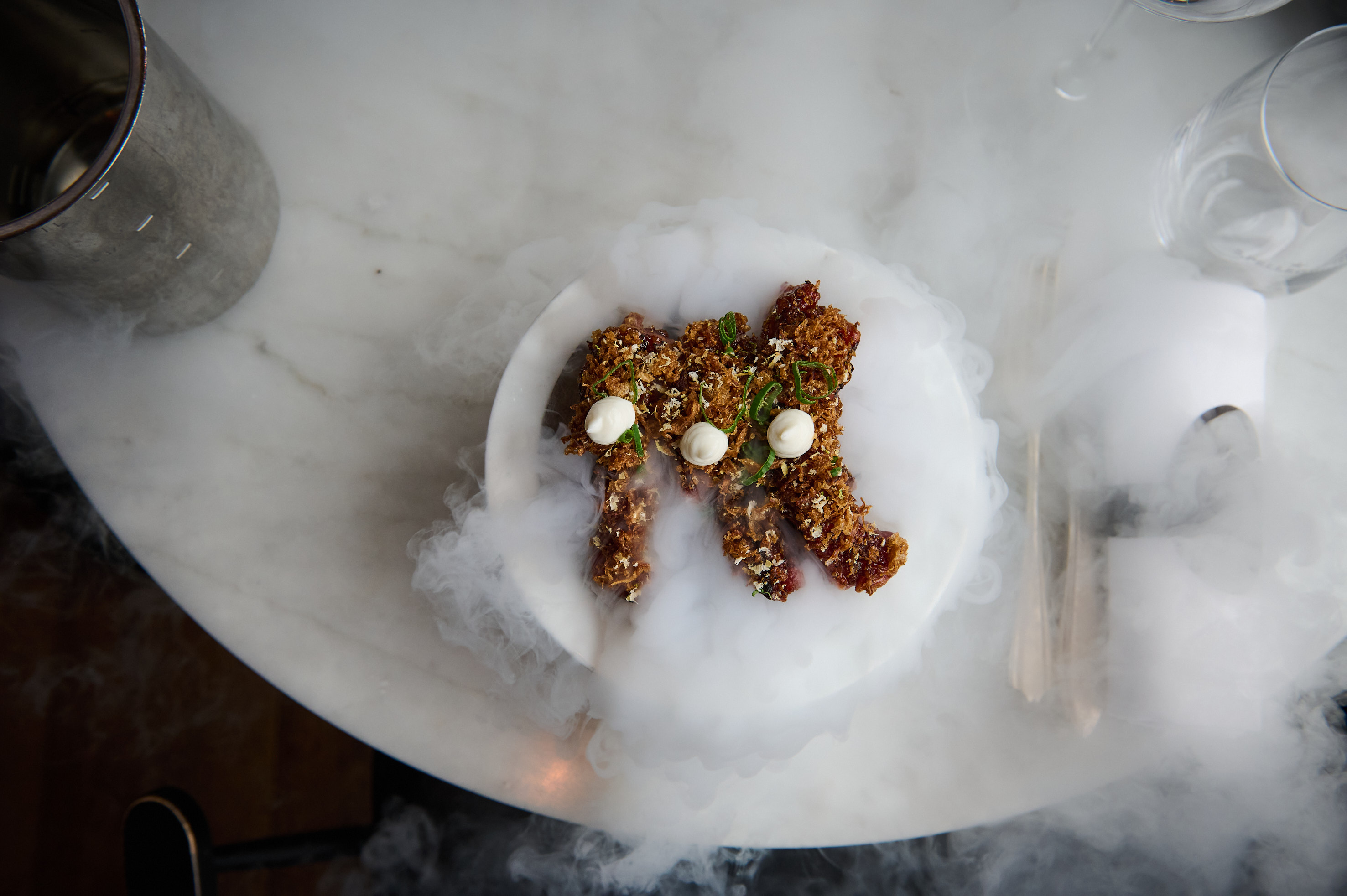 Spareribs met BBQ-lak en mierikswortelemulsie