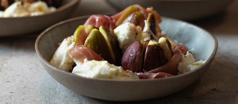 Figues au jambon de Parme et mozzarella