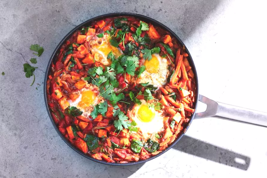 Shakshuka met zoete aardappel