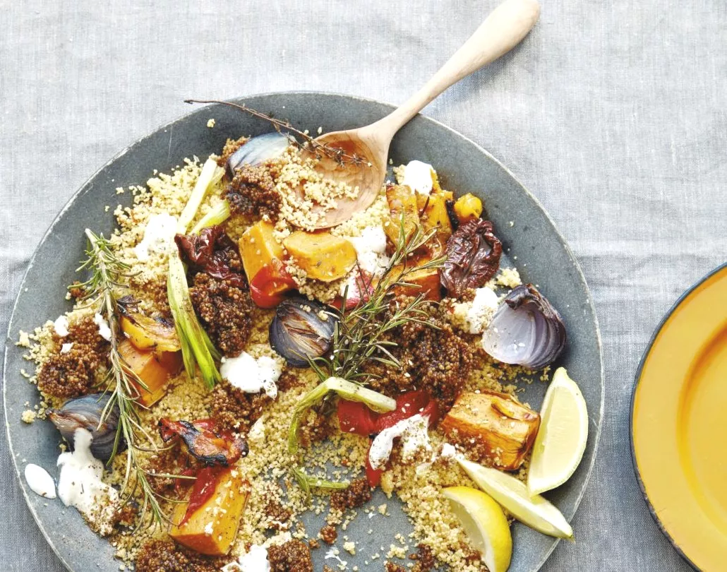 Zwarte & witte couscous met geroosterde groenten