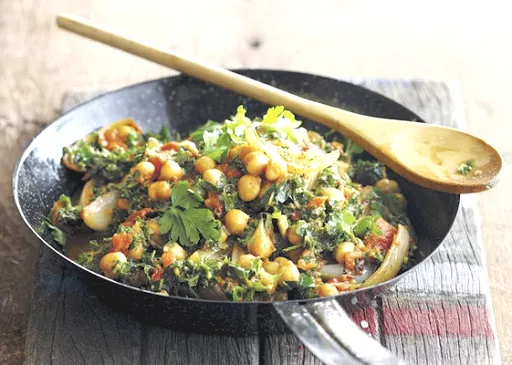 Stoofpot met boerenkool en kikkererwten