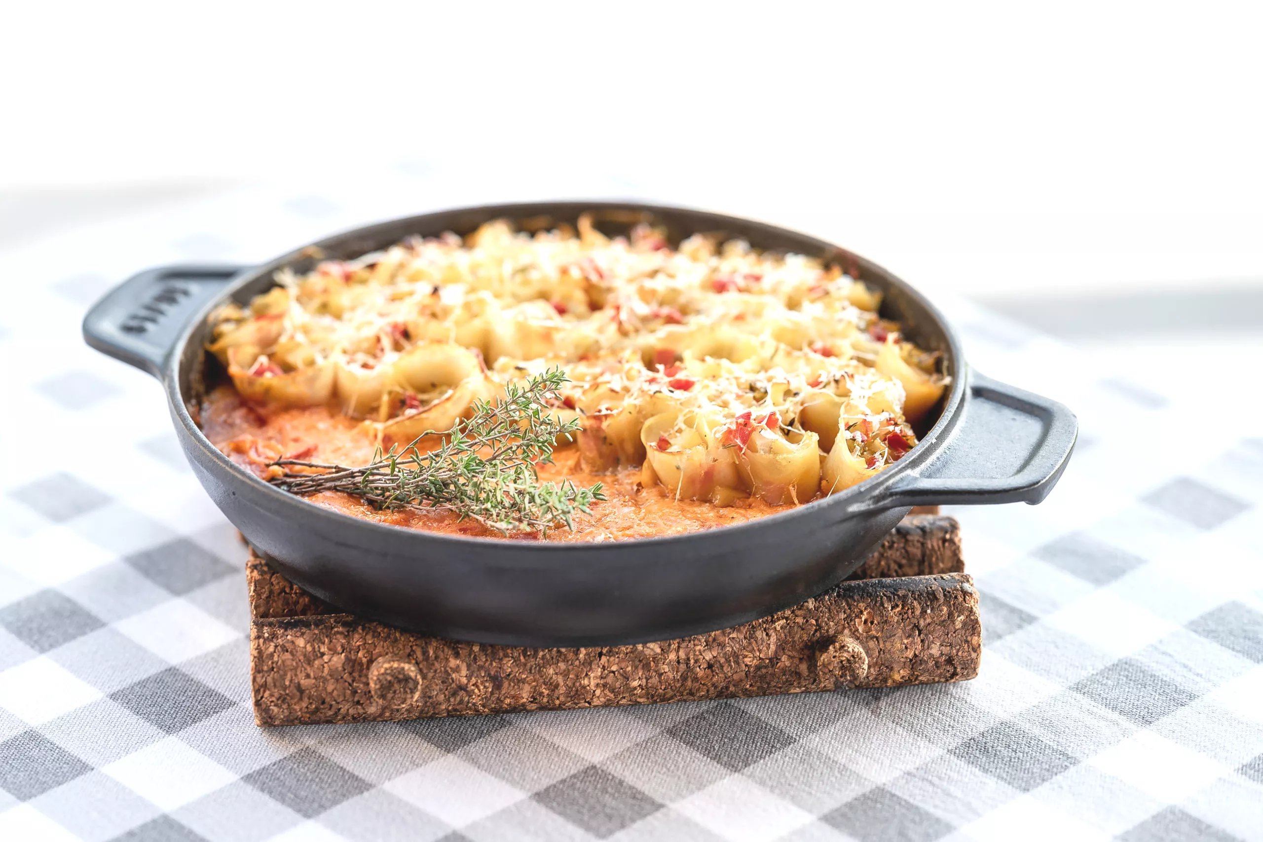 Gegratineerde aardappel cannelloni met Oud Brugge kaas