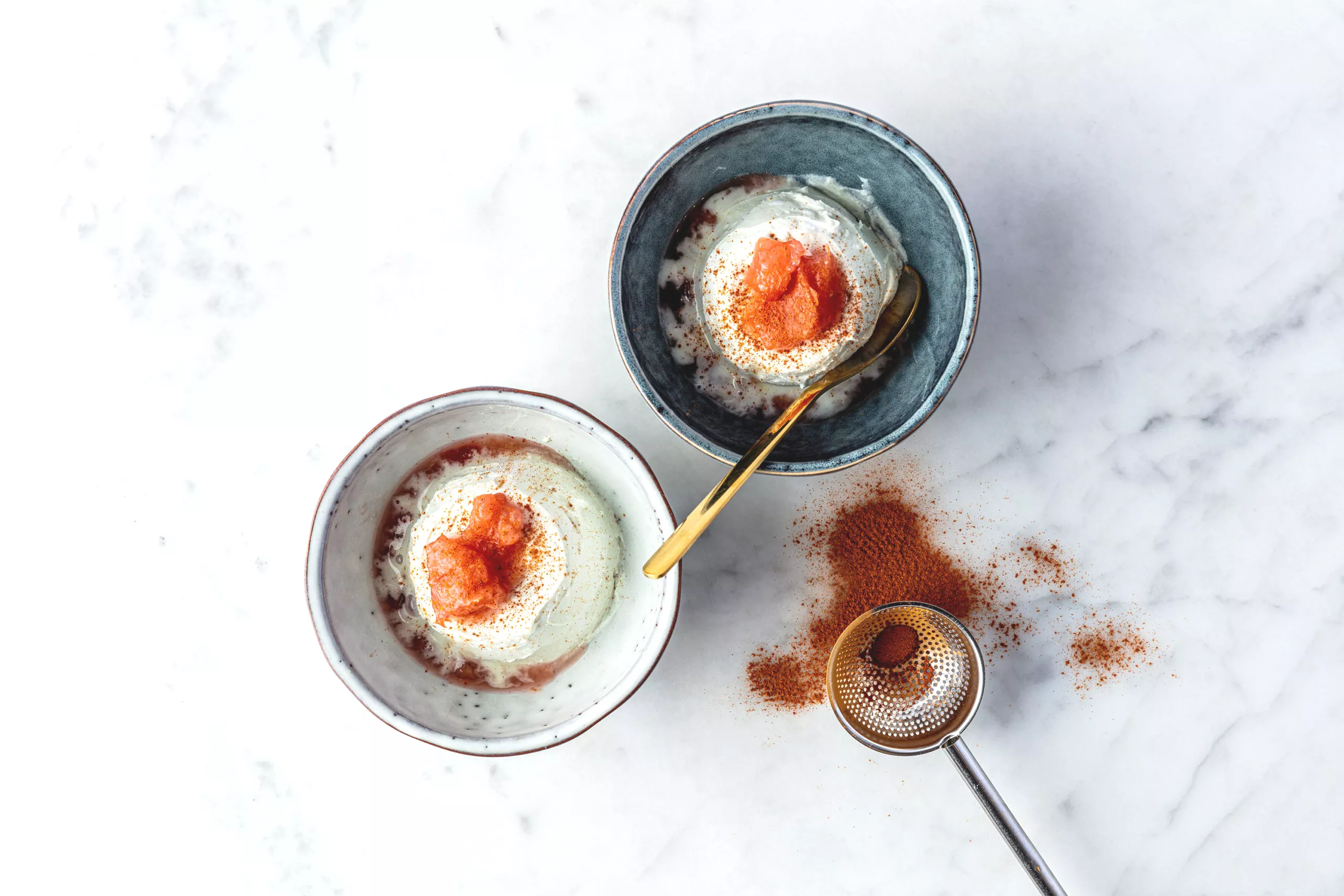 Panna cotta met stoofpeertjes