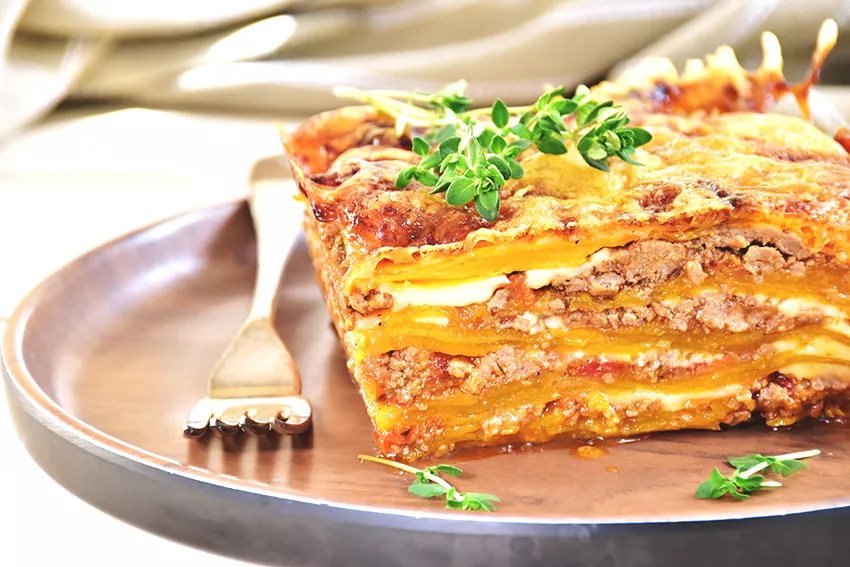 Pompoenlasagne met kippengehakt