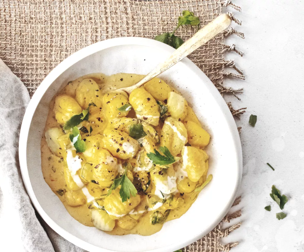 Gnocchi met saffraan en courgette