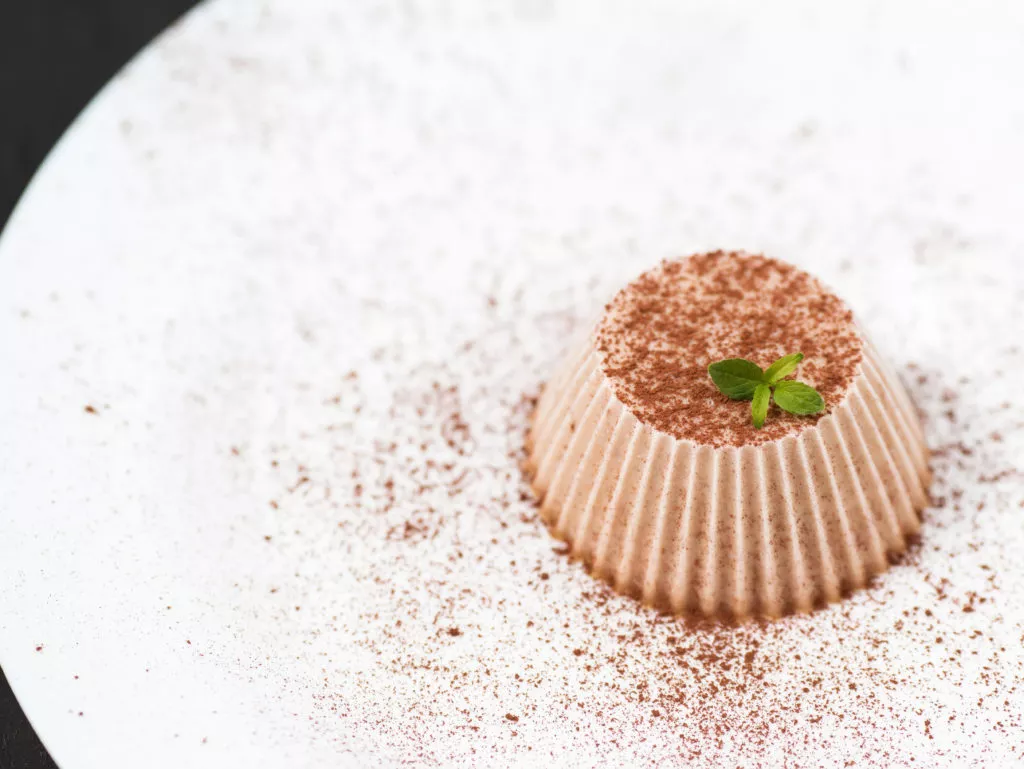 Panna cotta van walnoten, karamel en espresso
