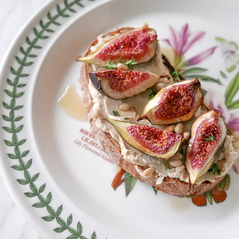 Toast met zoete ricotta en vijgen