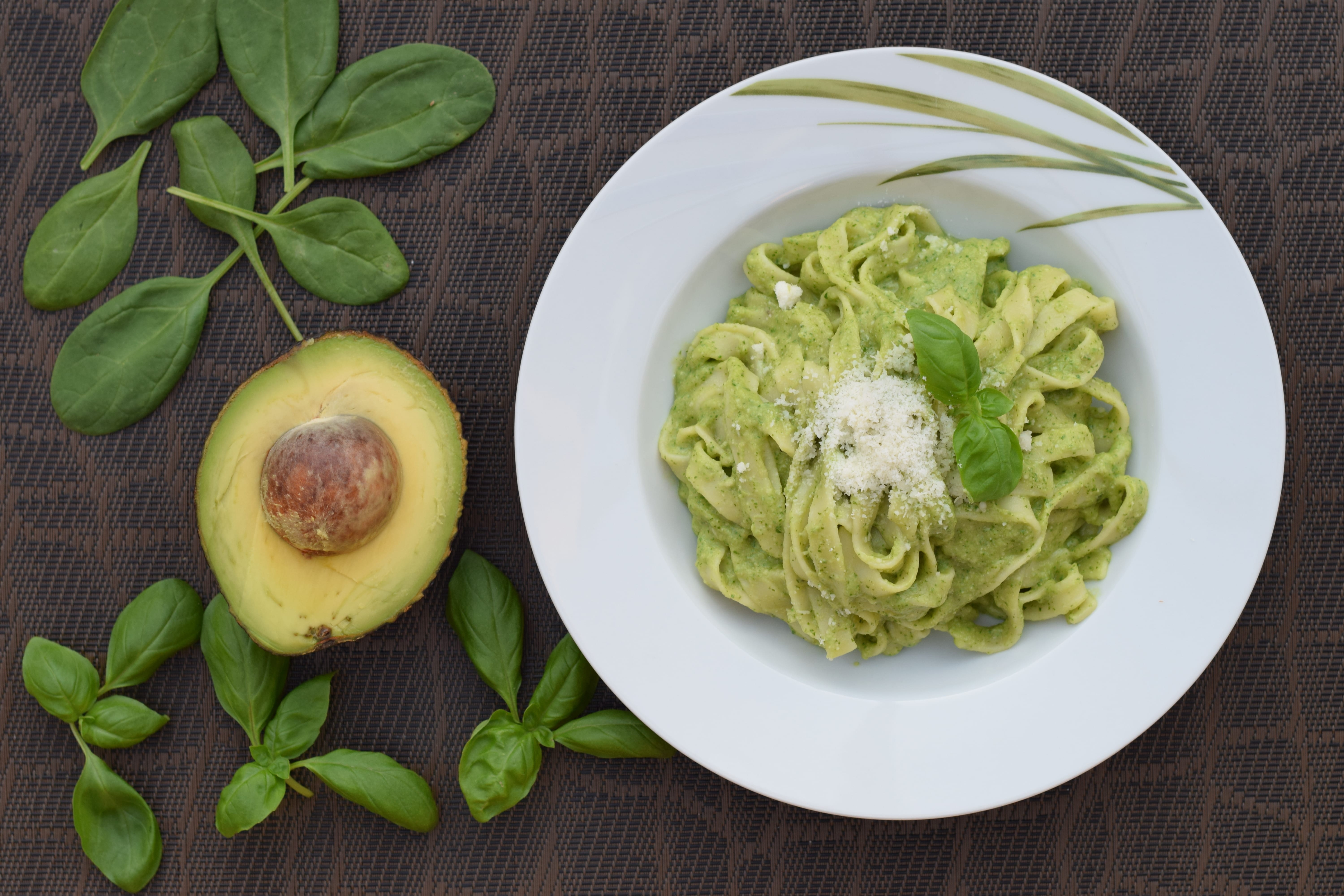 Avocado carbonara