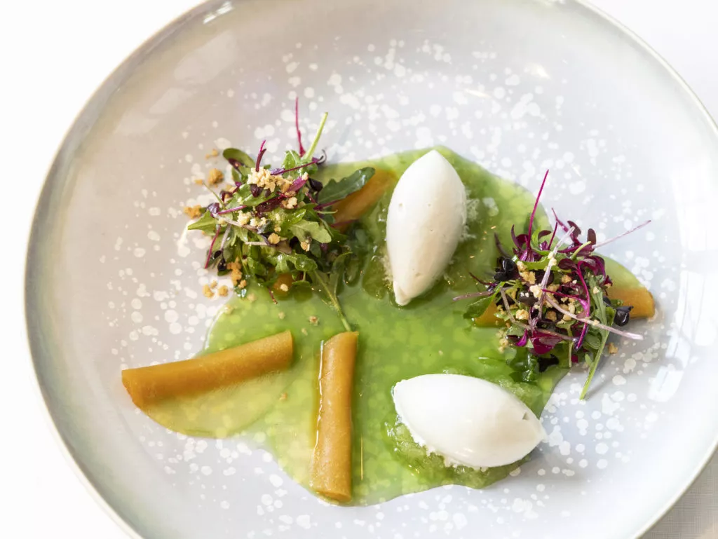 Roquefortsorbet met pompoen, kweepeer en granny smith