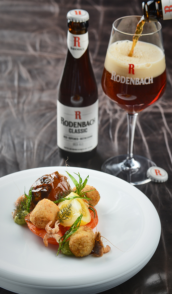 Garnaalkroketjes met gepofte tomaat, zure sjalot, dragon en avocado