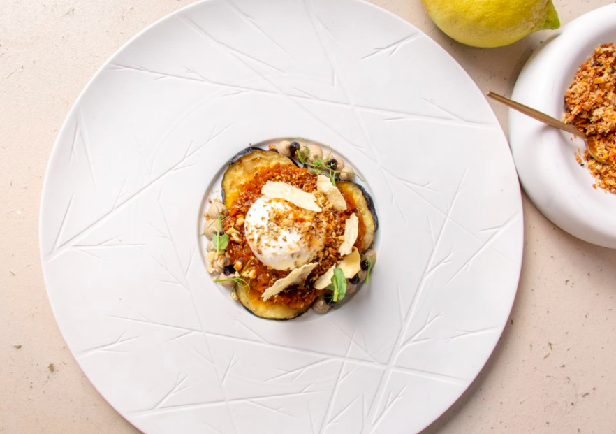 Burrata en caponata van aubergine