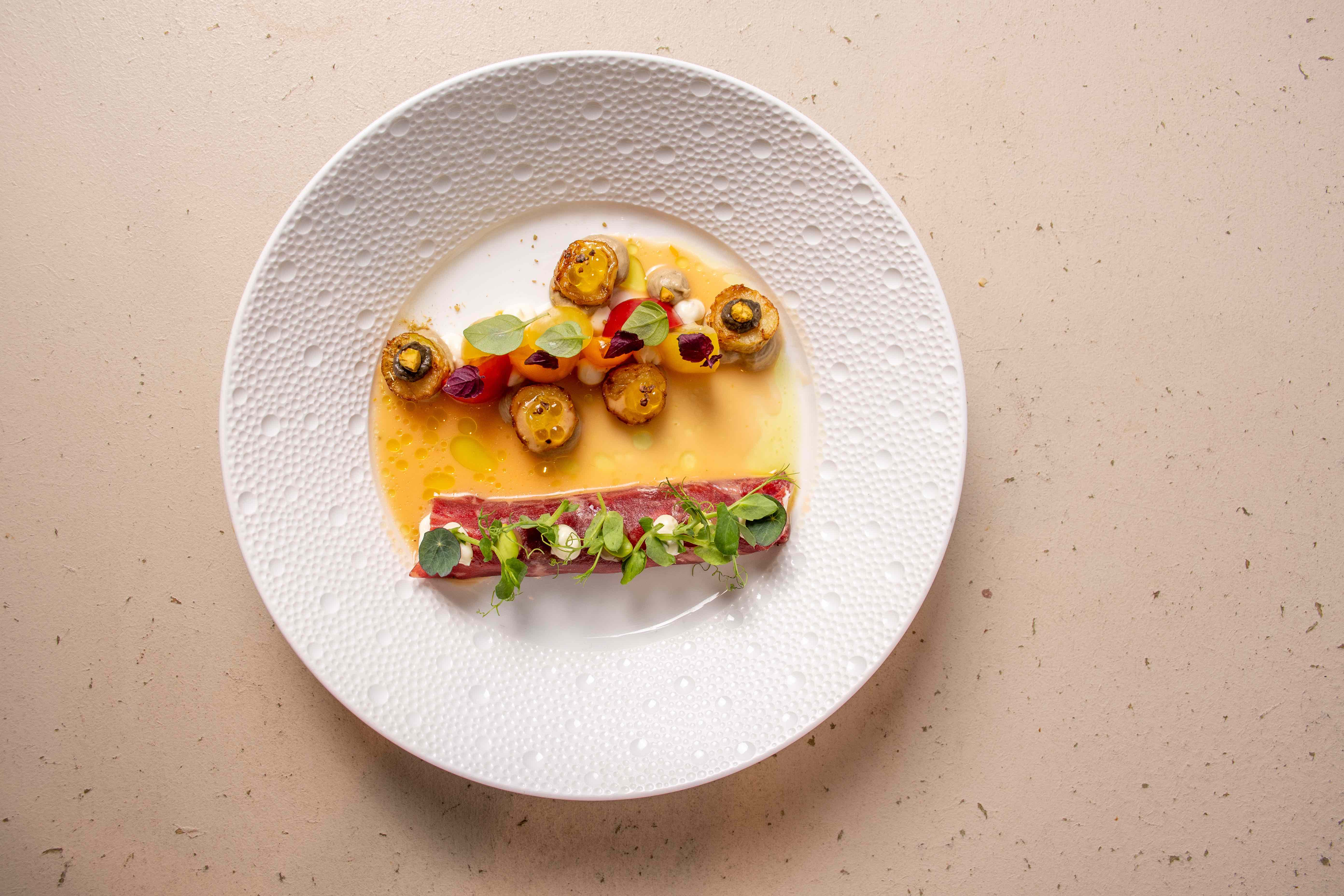 Cannelloni van bresaola, ricotta en aubergine