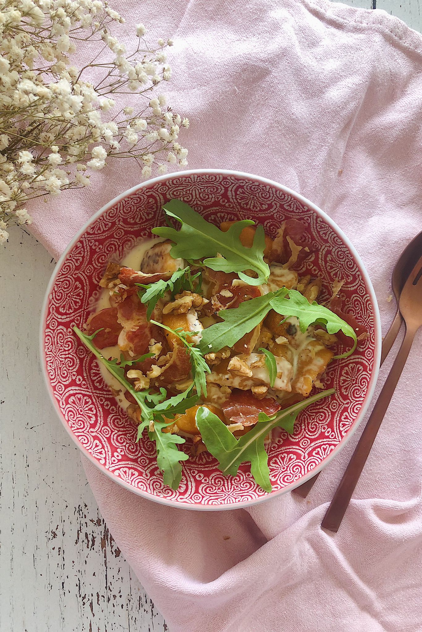 Gnocchi van zoete aardappel met Gorgonzolasaus en coppa chips