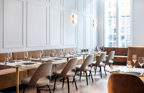 LOF Restaurant