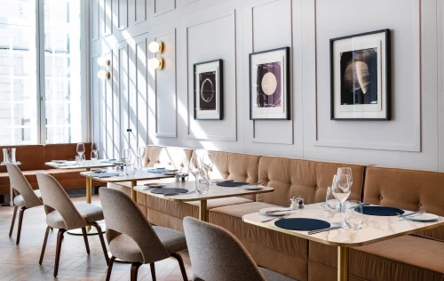 LOF Restaurant