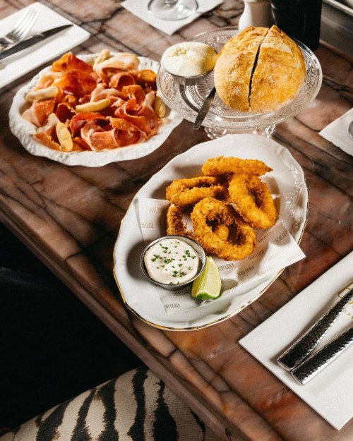 Bar Nola
