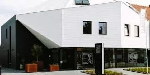 Trust Hotel
