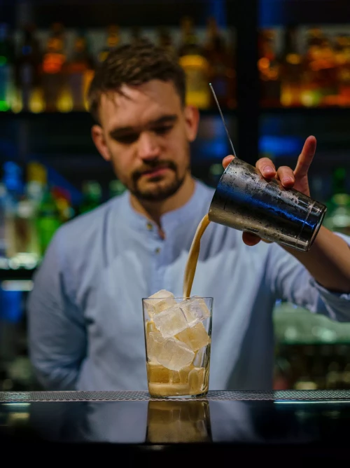 Bar Hootch